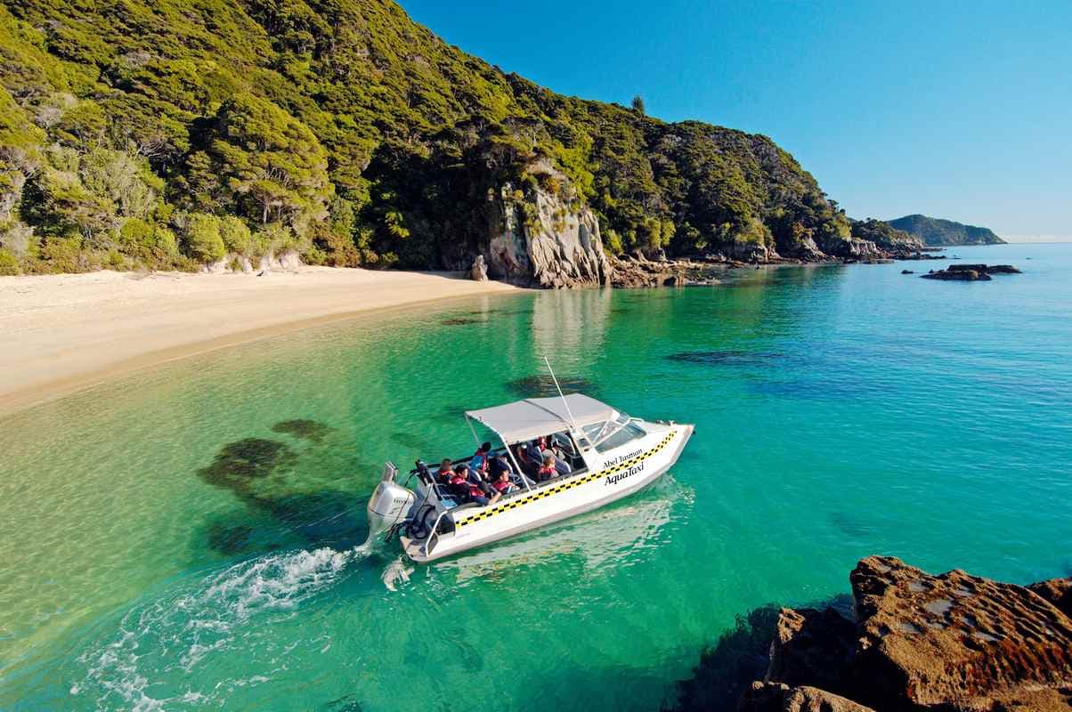Spring NZ 15 Day Adventure Tour 
